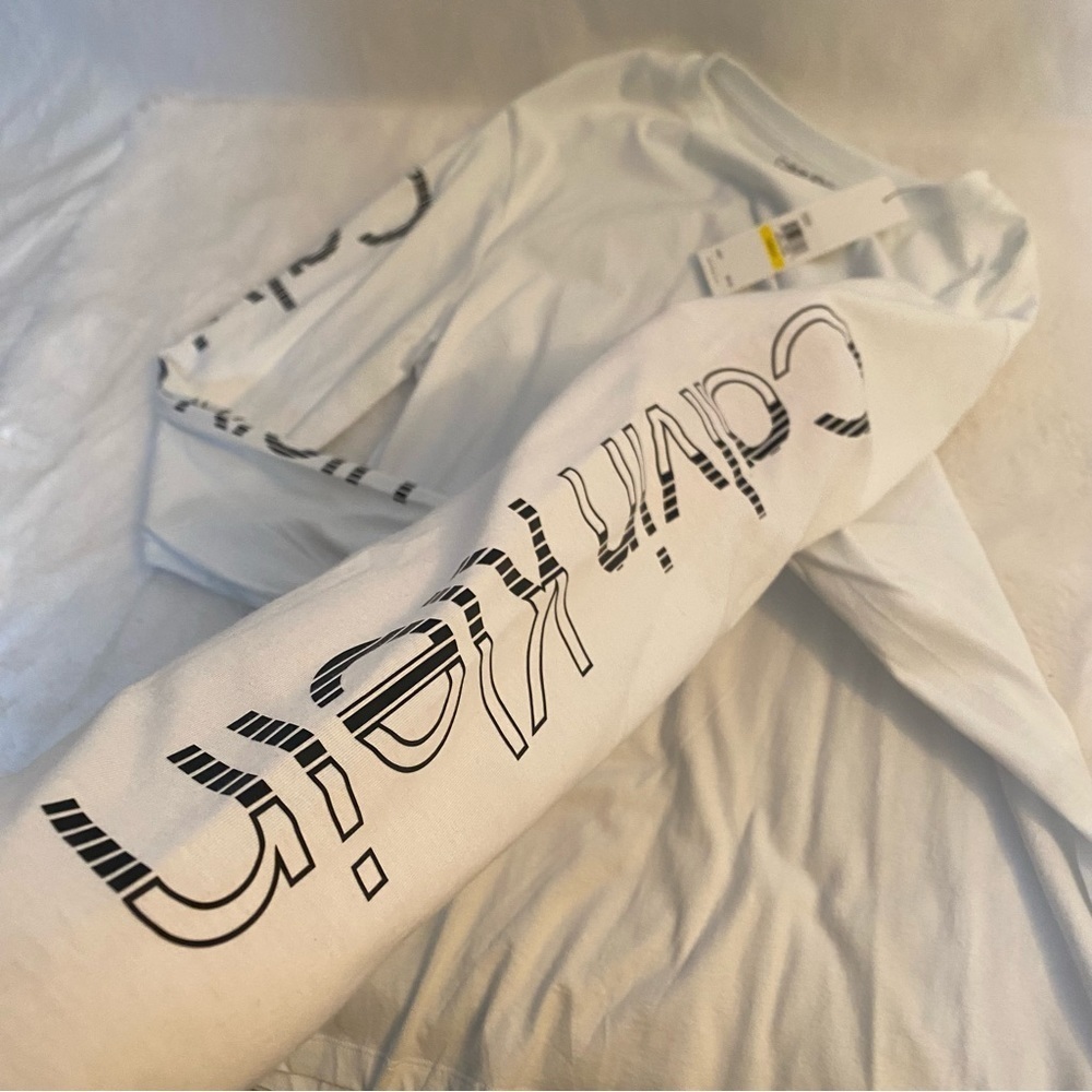 Calvin Klein men white spliced logo tshirt size medium new - Picture 2 of 4